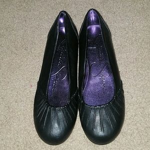 Jessica Simpson Black flats